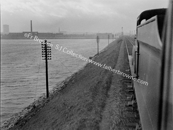 LIFFEY WITH GASOMETER ??